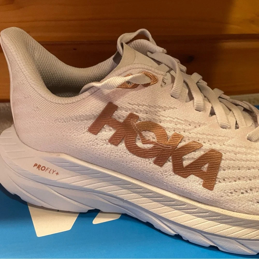 Hoka One One womens hoka